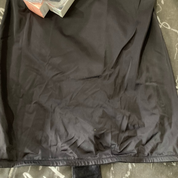 Body blouse , personal massager , n foundation s c 38/85 - Picture 3 of 8